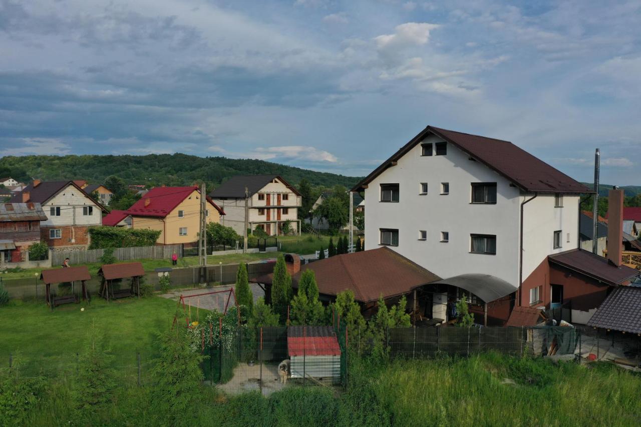 Pensiunea Lacul Albesti Albestii Paminteni Luaran gambar